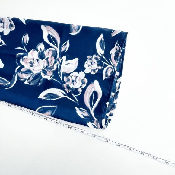 Lush Womens Blouse Long Sleeve V Neckline Floral Blue Medium - Picture 7 of 7